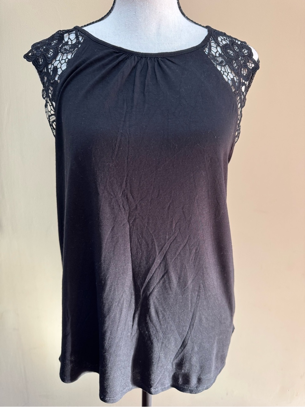 H&M Black Lace Shoulder Sleeveless Top